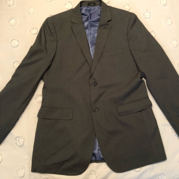 NWT Men’s dark grey suit